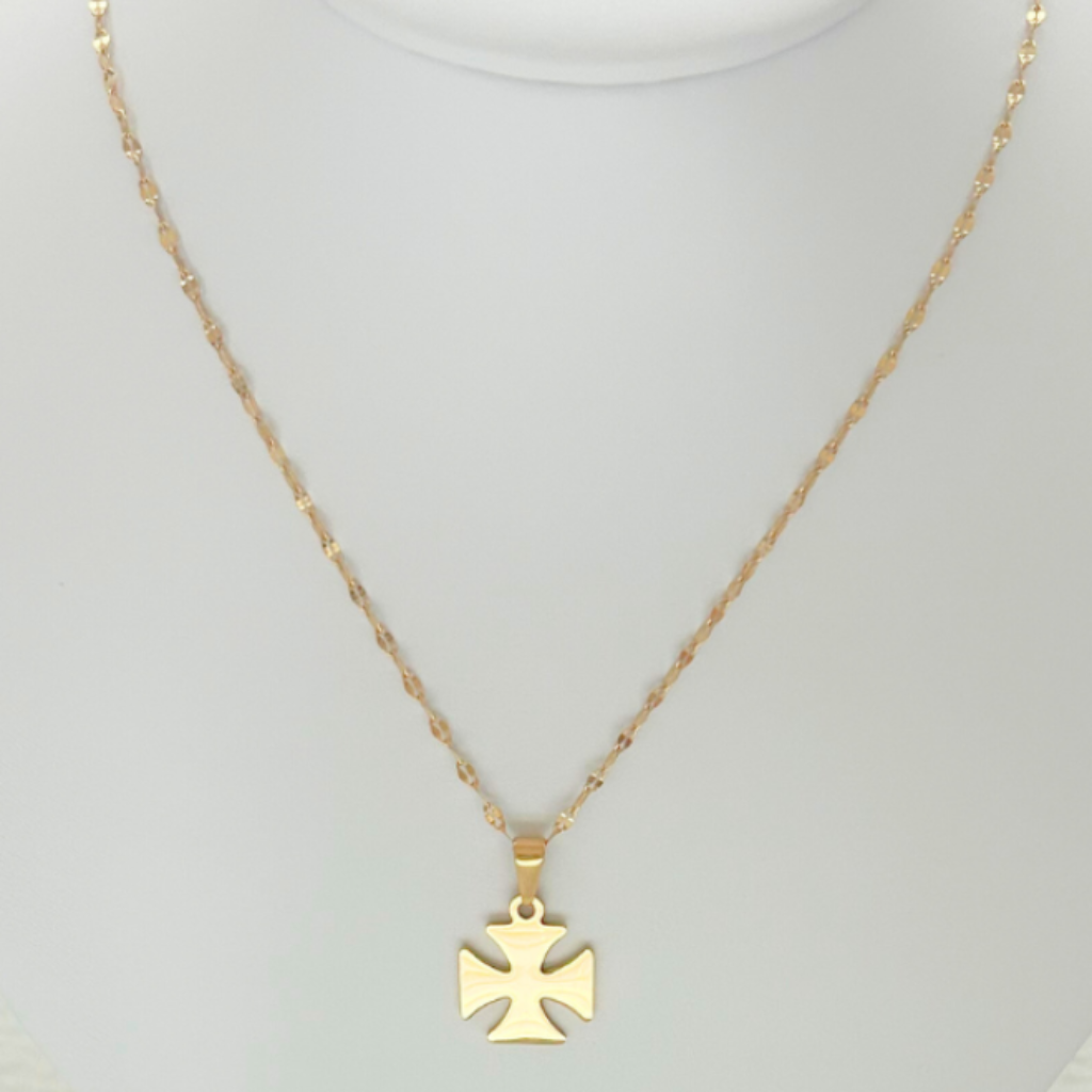 Maltese Cross Pendant Necklace | Gold Stainless Steel | Collar Dije Cruz de Malta Acero Inoxidable Dorado