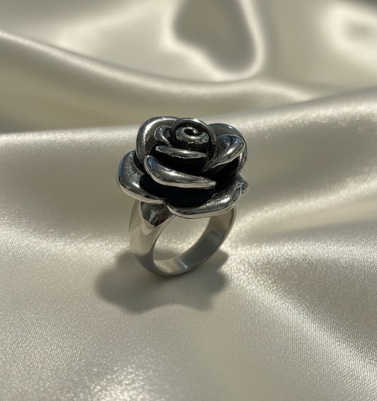 Antique Finish Rose Ring - Premium Stainless Steel