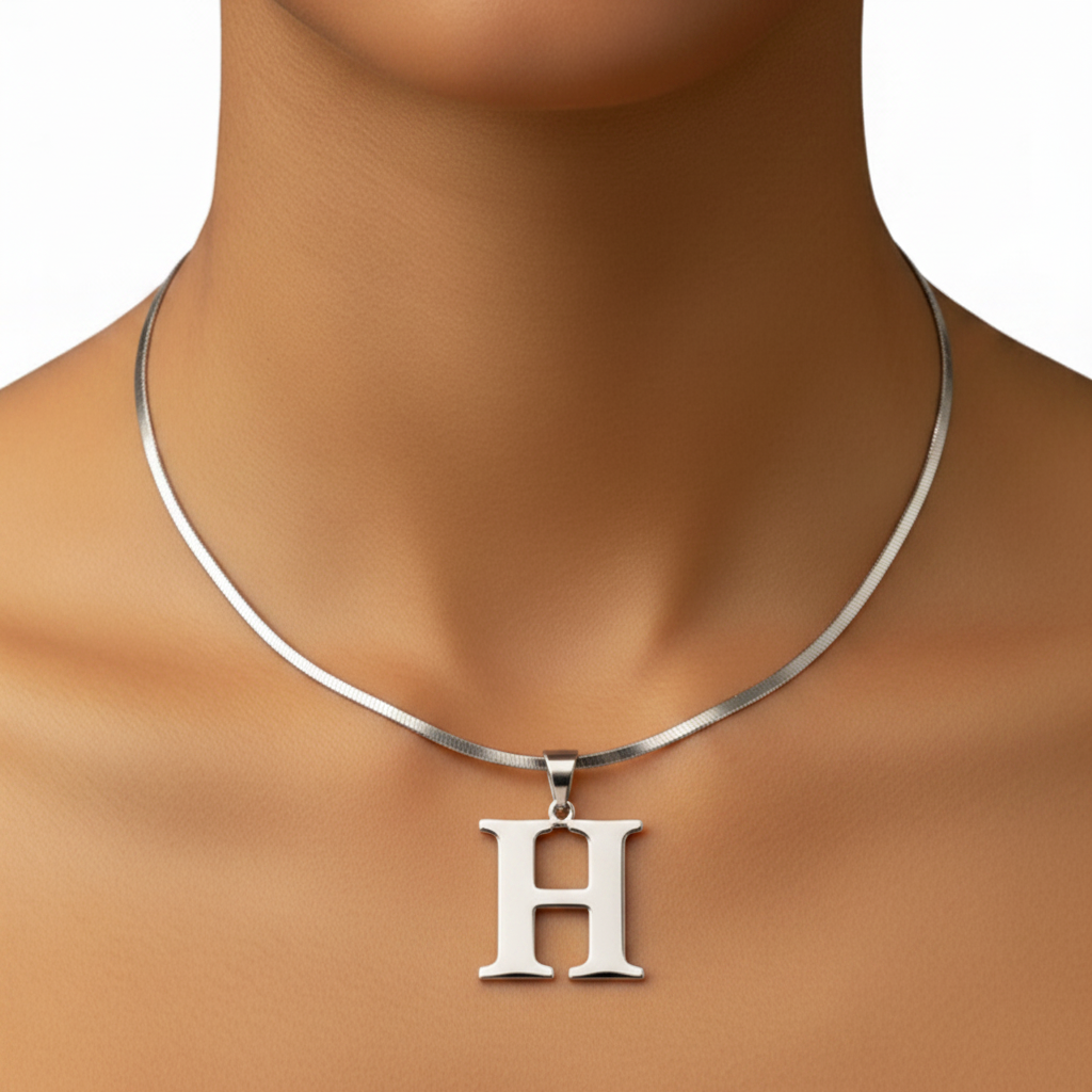 Personalized Initial Letter Necklace (A-Z) - Waterproof & Non-Tarnish Stainless Steel - Perfect Custom Gift for Her - QueLindoShop