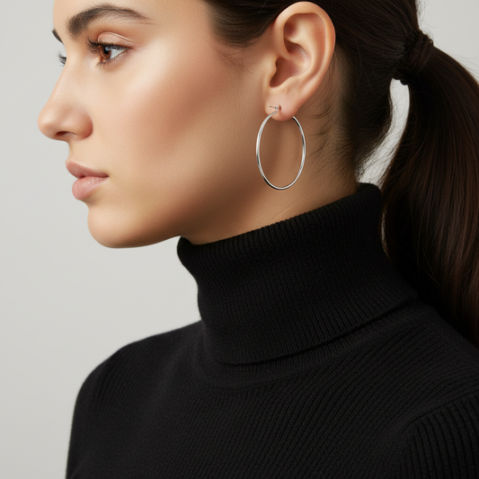 Aretes 2" con turtleneck negro - perfil