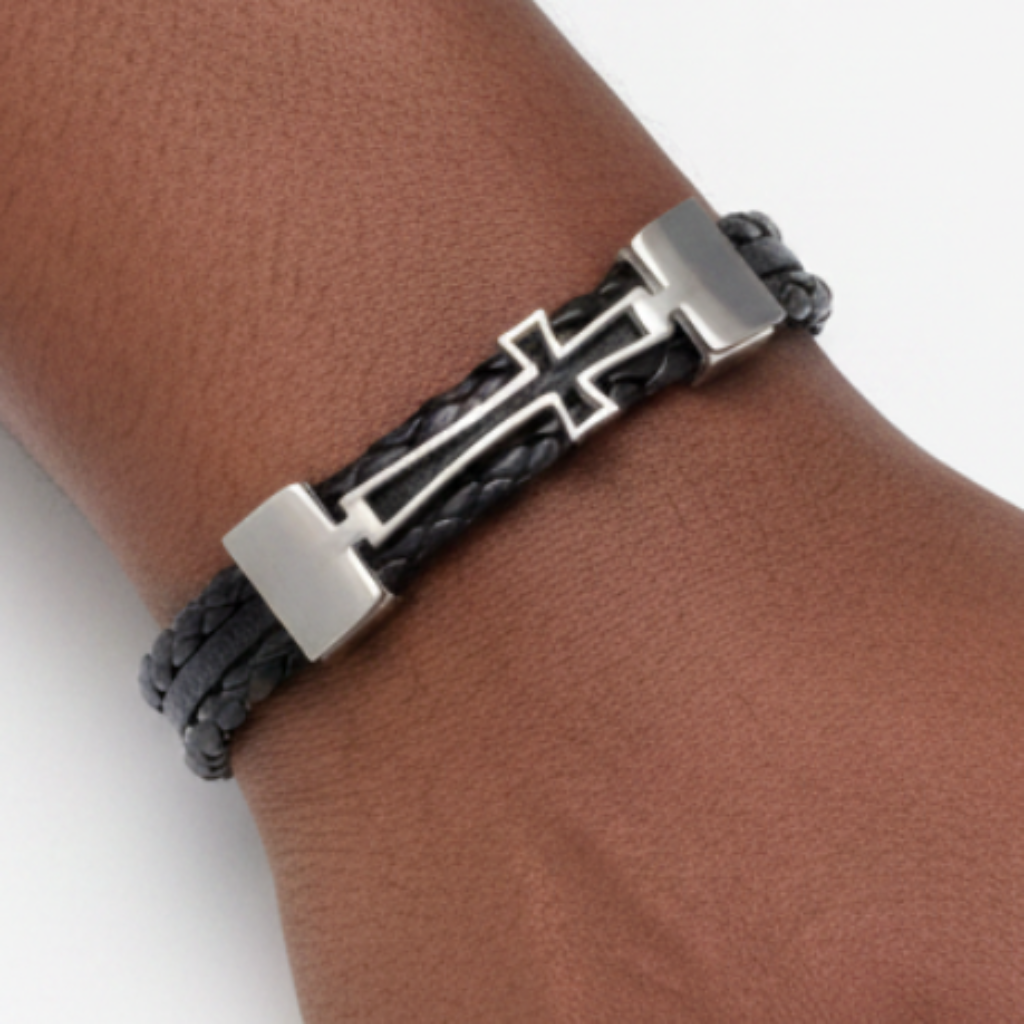 Bracelet on Afro Model