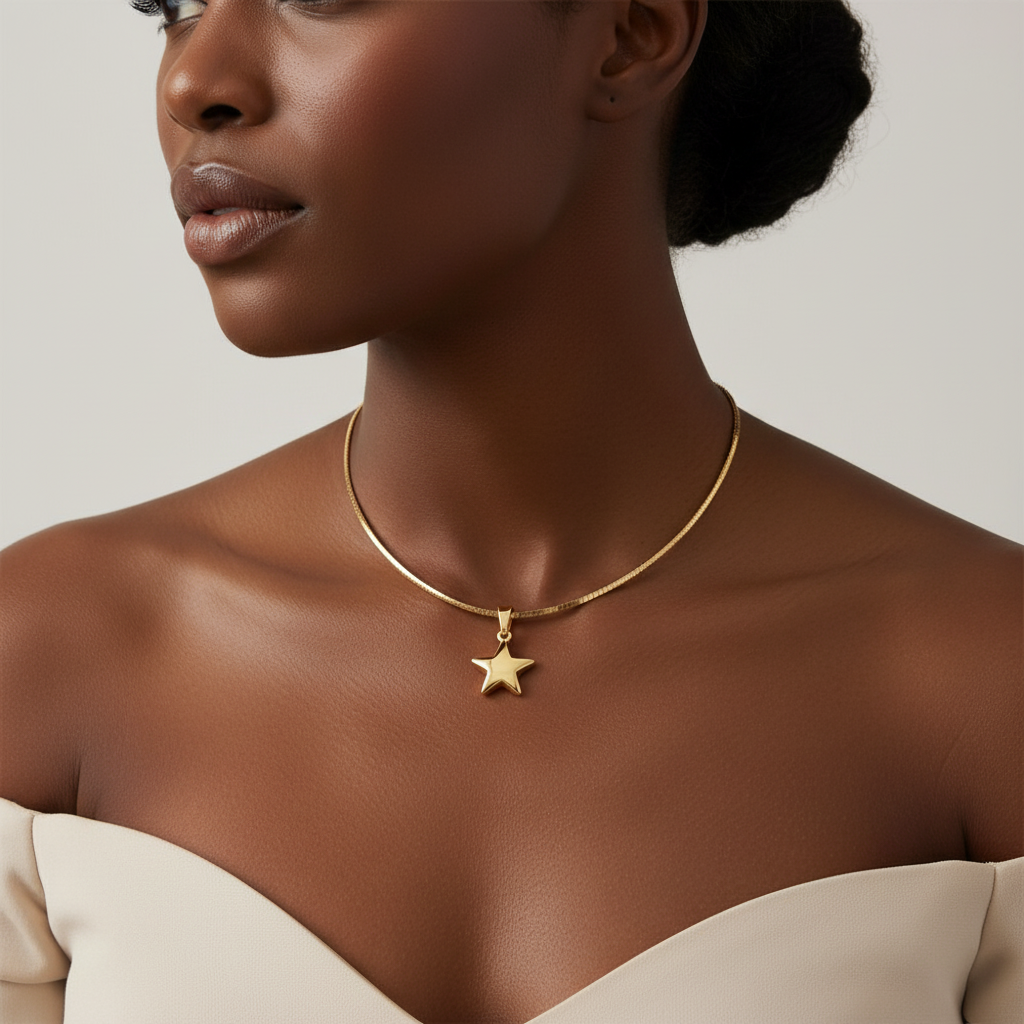 Star Necklace Gold - Black Woman with Correct Chain